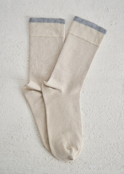 Beige Ribbed Bamboo Socks 