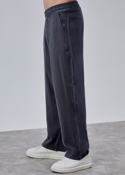 Antrasi̇t Renk Dökümlü Tensel Pantolon - 3