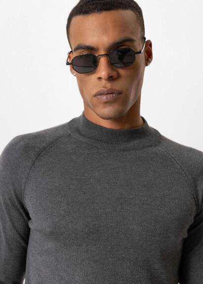 Antrasi̇t Renk Yarım Boğazlı Erkek Triko - 2