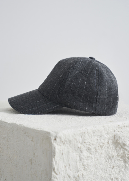 Gri Renk Logo Nakışlı Deri Detaylı Şapka - 2