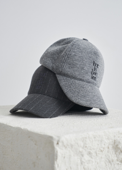 Gri Renk Logo Nakışlı Deri Detaylı Şapka - 5