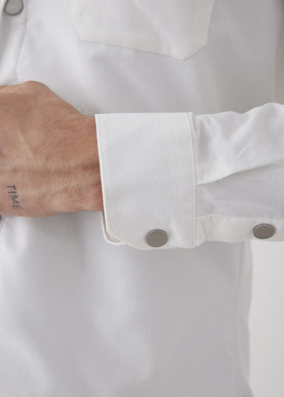 Kırık Beyaz Renk Kapüşonlu Kadife Gömlek - 4