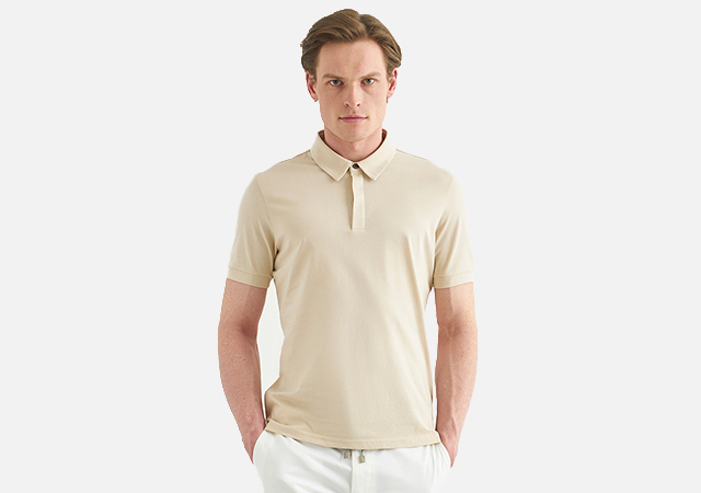 Polo Yaka Tişört Nasıl Kombinlenir?