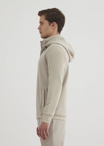 Taş Renk Dik Yaka Kapüşonlu Logo Baskılı Sweat - 3